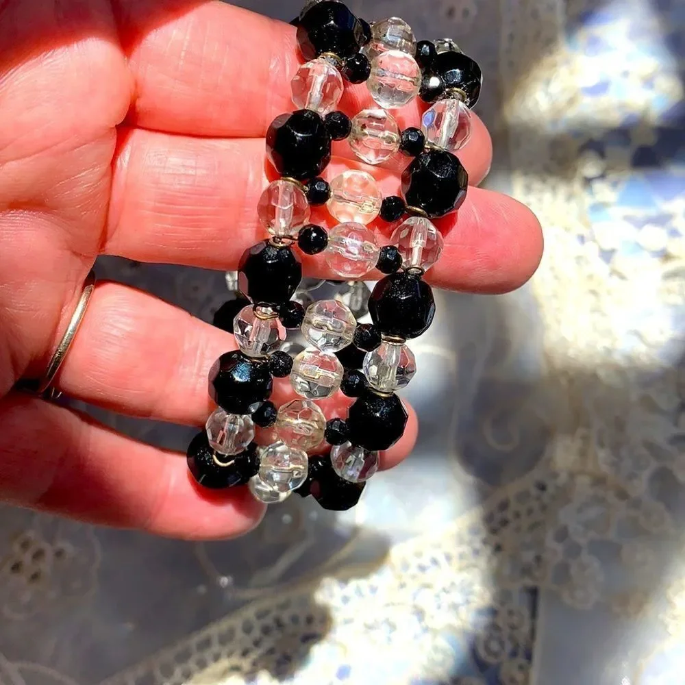 Vintage Black & Clear Lucite Beaded Stretch Bracelet